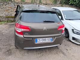 Foto pieza de coche